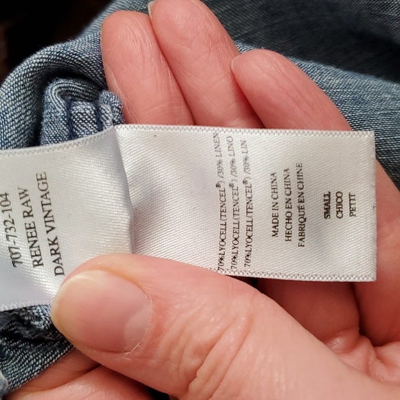 Rails Renee Raw Hem Dark Vintage Blue Chambray Denim Button Down sz S - Picture 16 of 16